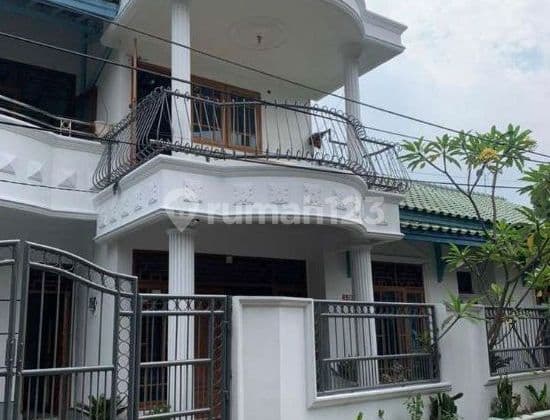 Rumah di Taman kedaung Bagus