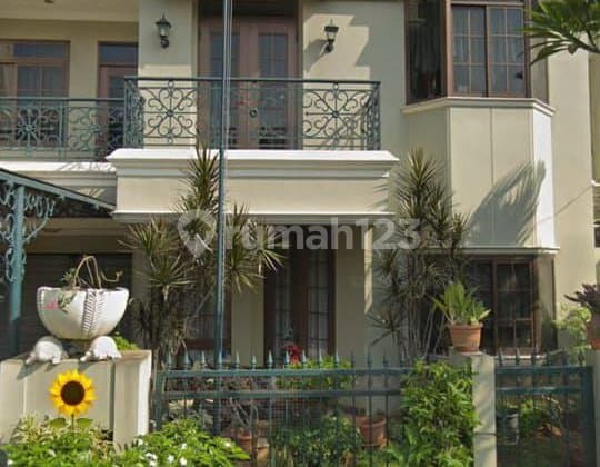 Good House Ready to Live in Beautiful Tanjung Barat