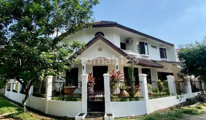 Dijual Rumah 2Lantai di Taman Rempoa Indah