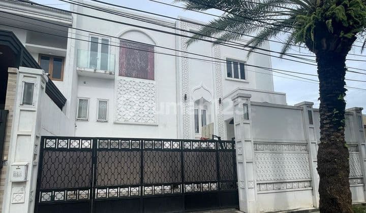 Modern Minimalist House Ready to Occupy in Pamulang