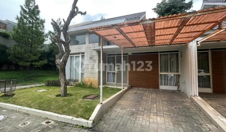 For Rent: Charming and Well-Maintained House in Tatar Purbawangi