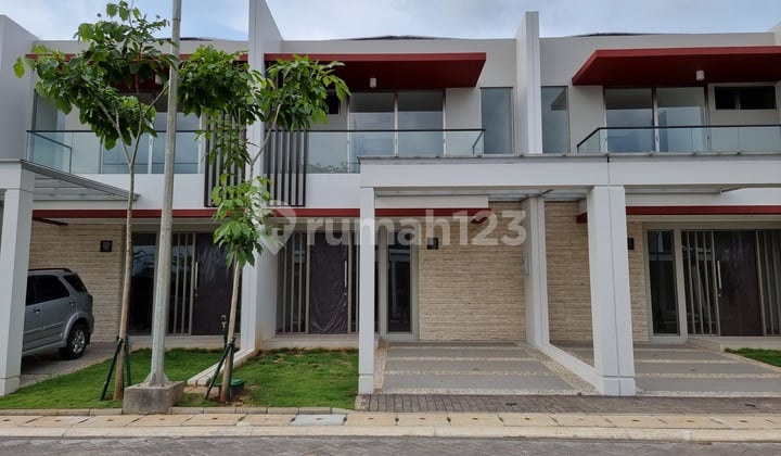 Disewa Cepat Termurah Rumah Baru Rapi di Pik 2 Luas 6x15 Siap Huni