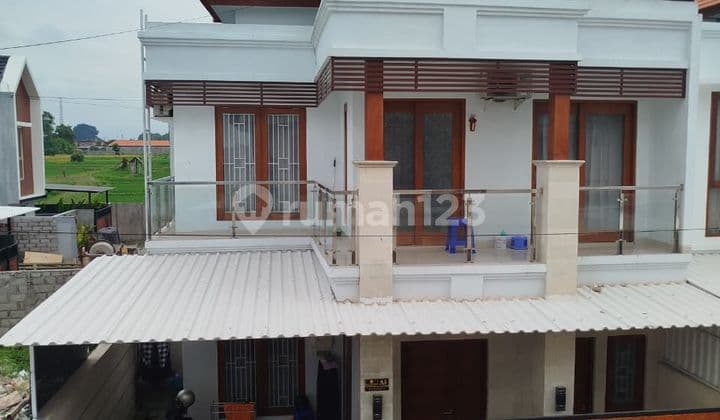 Rumah Baru 2 Lantai di Ubung