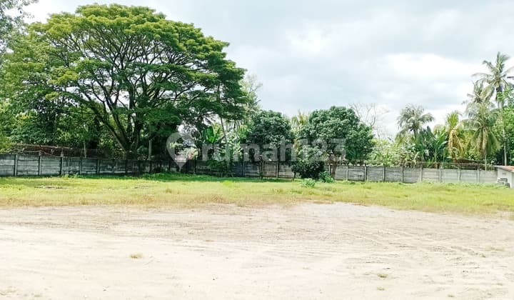 Tanah Gudang Dekat Pelabuhan Lembar