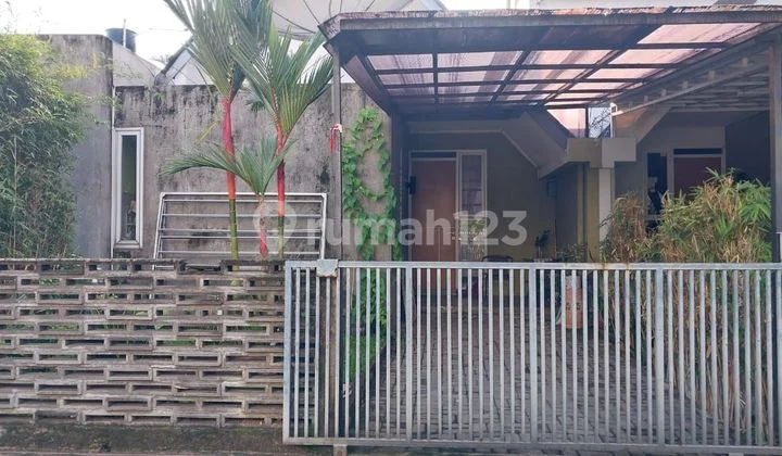 Cisaranten Kulon Arcamanik Ready-to-Occupy House