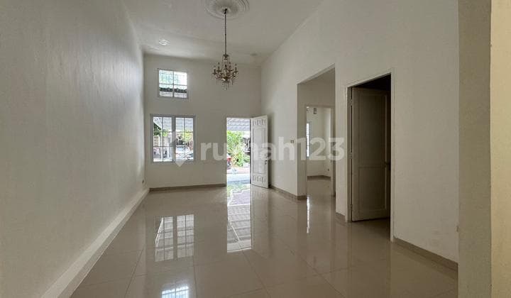 Rumah di Kota Wisata Cibubur