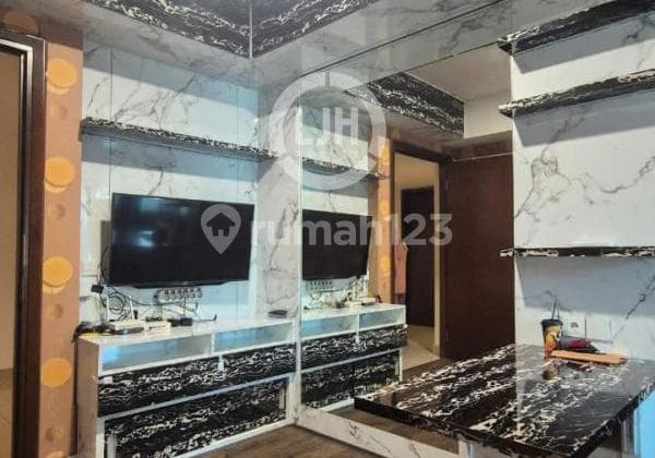 Apartemen Full Furnish + Interior Jarang Ada di The Kensington Kelapa Gading, Jakarta Utara
