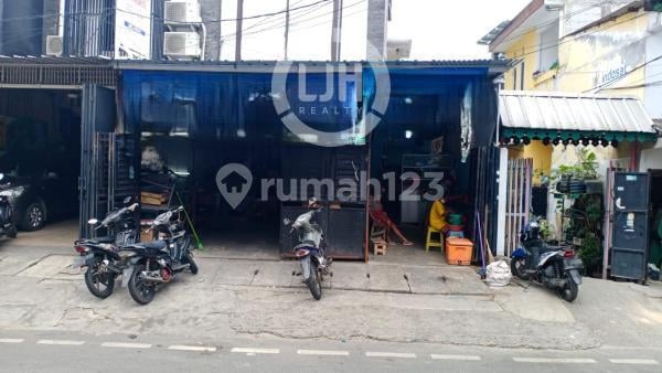 Ruko Hook 3 Lantai di Kebon Kosong Raya, Kemayoran, Jakarta Pusat