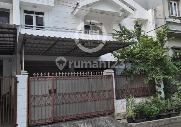 Furnished House in Janur Elok, Kelapa Gading, North Jakarta