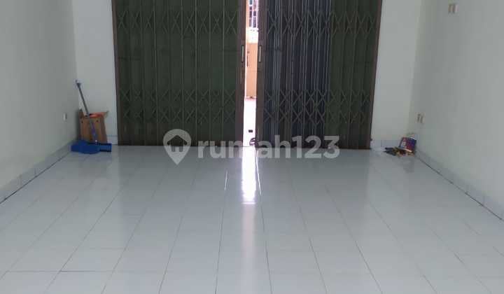 Ruko Poris Paradise (Ukuran 4x18 m)