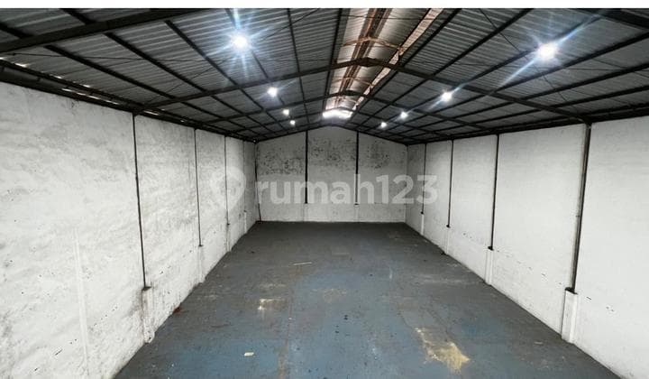 Gudang Jl.Salembaran Raya Pergudangan 2000 (Ukuran 15x35 m)