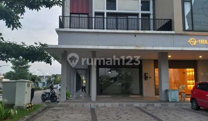For Rent Fast 3-Storey Melody Shop House in Summarecon Serpong