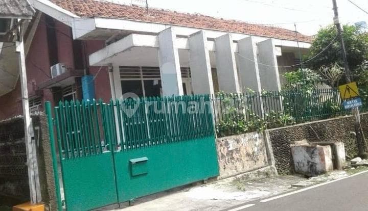 Dijual Cepat Rumah Tua yang Dijadikan Kost di Bendungan Hilir Jakarta Pusat