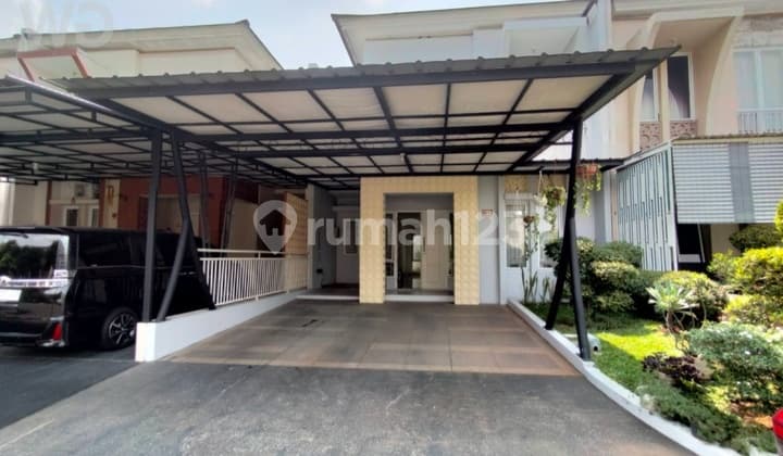 DISEWAKAN RUMAH DI GRAND WISATA CLUSTER WATER SPRING. 2 Lantai 4KT/4KM, Modern, Selangkah ke Living World!