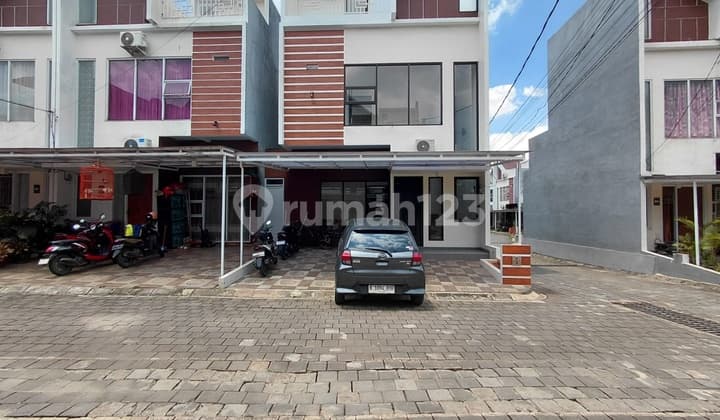 Rumah Dijual di Mustika Jaya - Cluster D'bale Townhouse Cimuning | 2,5 Lantai Dekat Grand Wisata