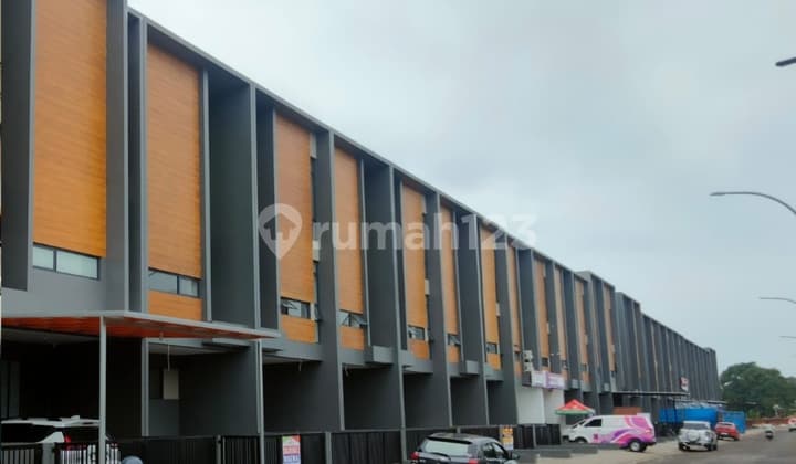 Shop House for Sale in Garden House Grand Wisata Bekasi - Main Boulevard Location, Highly Strategic