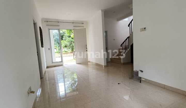 Disewakan rumah 3 kamar tidur .grand wisata.bekasi