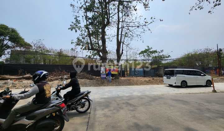 Jual Cepat Tanah 10,771 M2 SHM, di Pinggir Jalan Raya Legok Tangerang