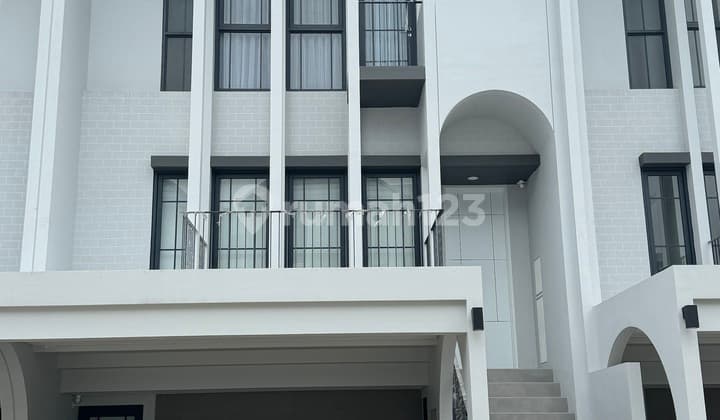 JUAL CEPAT RUMAH BAGUS & RAPI CLUSTER AETHER GREENWICH BSD CITY
