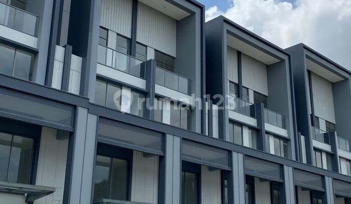 Dijual Ruko Baru, Strategis, Hudson Studio Loft (Standard) Hadap Jalan,