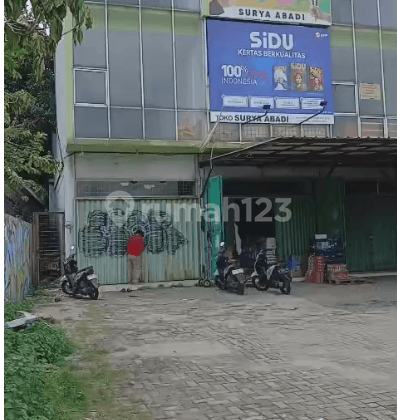 Jual Ruko 3 Lantai, Lokasi Strategis di Pinggir Jalan Kh Hasyim Ashari Cipondoh