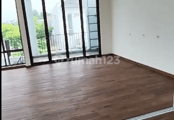 For Sale New 2-Story House LT 7 x 18, LB 188 In Nara Village Gading Serpong