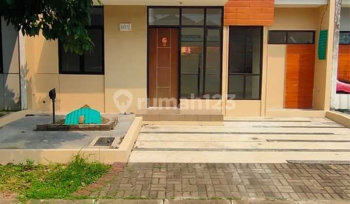 Jual Rumah Lebar 8 Di Cluster Premium West Portofino Citra Raya Tangerang
