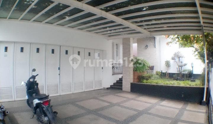 Fully Furnished House in Setra Duta, Setra Indah, Setra Murni, Setra Sari, Sukasari.