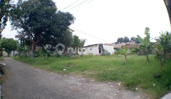 Plot in Parongpong Sariwangi Near Setra Duta