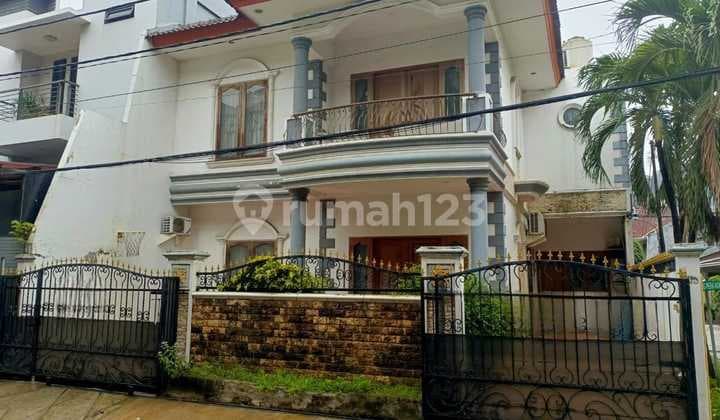 Rumah Furnished Siap Huni Lantai Bagus di Sunter