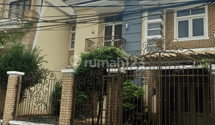 rumah bagus 2lantai di kelapa gading