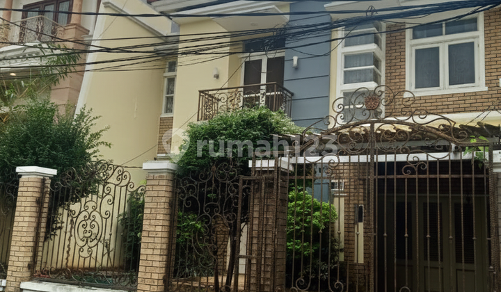 rumah bagus 2lantai di kelapa gading