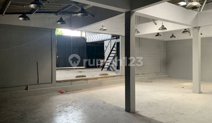 Jual Gudang Strategis Komersial di Kapuk