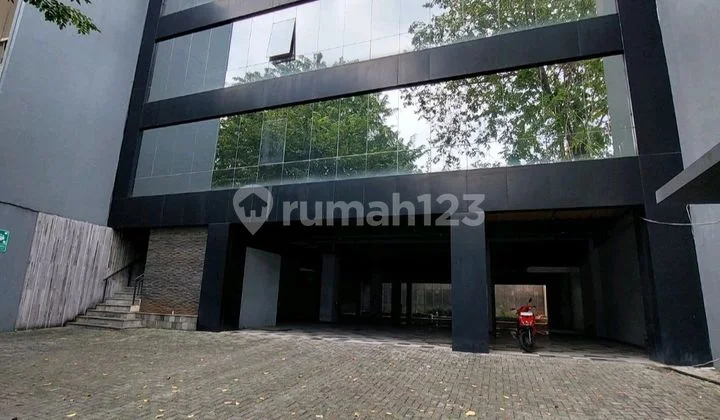 Dijual Gedung.kebon.sirih Lokssi Strategis