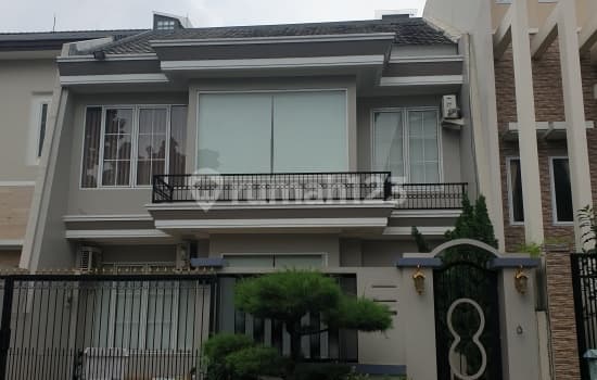 Nice House and Location in Block C Permata Puri Media, West Jakarta