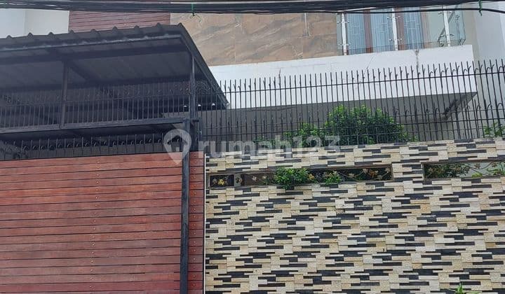 Rumah Baru Minimalis Puri Indah Siap Huni