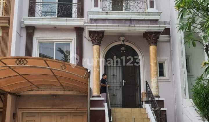 Rumah Bagus Mediterania Pantai Indah Kapuk. Siap Huni