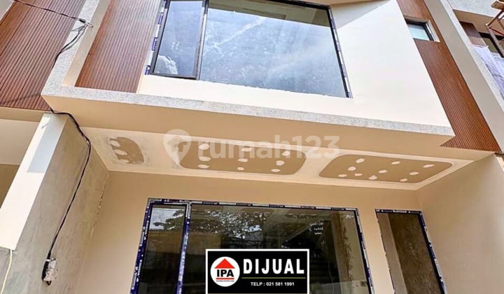 Dijual Rumah Brandnew di Taman Villa Meruya Hadap Timur Uk 6X15area Jakarta Barat Harga 2M An