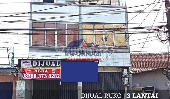 Ruko Di Jl. H. Lebar Ada Canopy Depan Berlokasi di Meruya Jakarta Barat