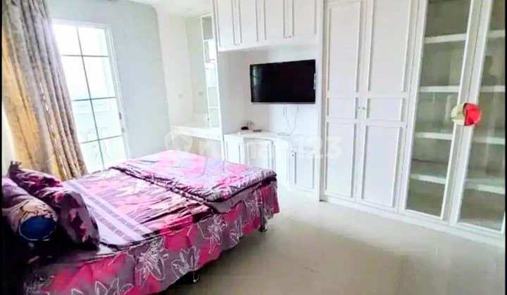 Apartemen Belleza 2 Kamar Tidur Furnished Bagus