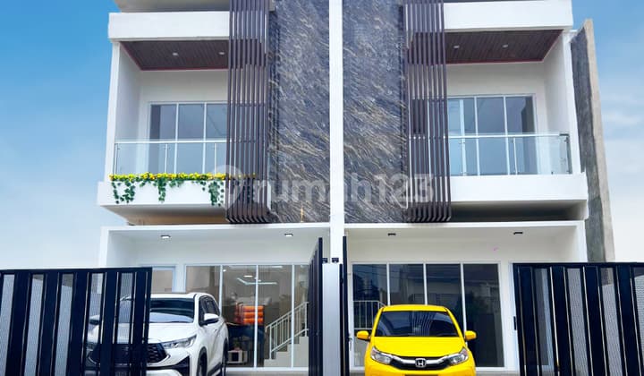 ` Rumah Baru, Gaya Moderno, Cocok Untuk Keluarga Modern`