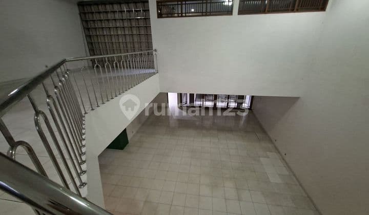 Intercon House, Land Area 450m2, 2 Floors, Freehold Title