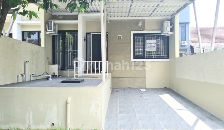 Rumah Renov Baru Disewakan Resinda Karawang