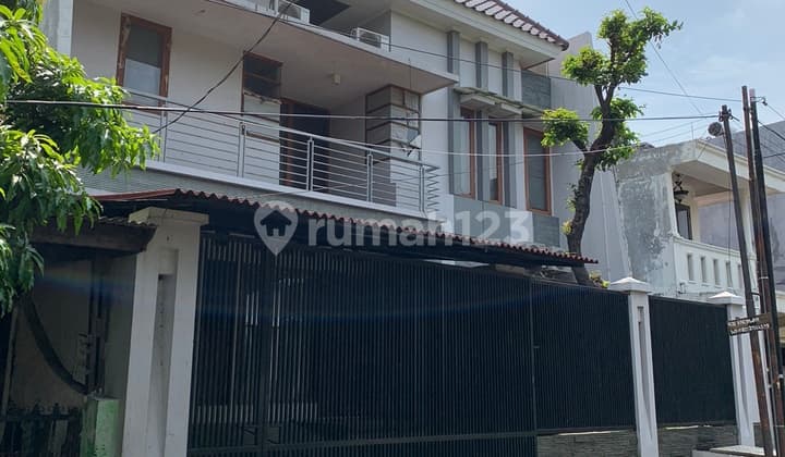 Rumah Desain Minimalis 2 Lantai Di Di Rawamangun