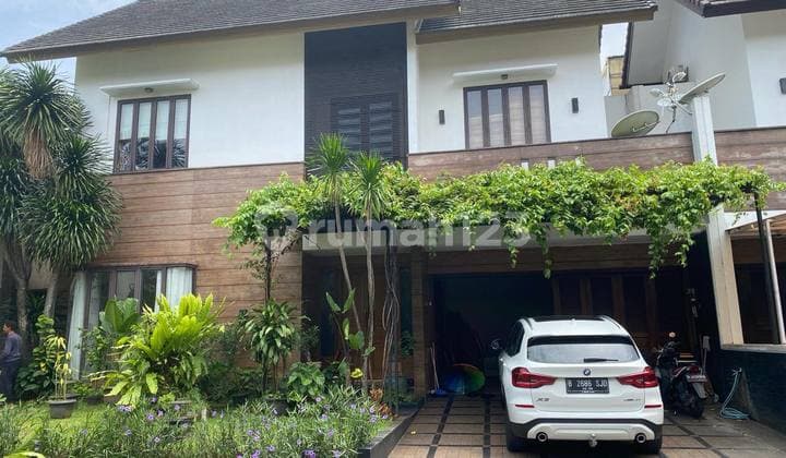 Modern Minimalist Semi Furnished 2 Lantai di Lebak Bulus