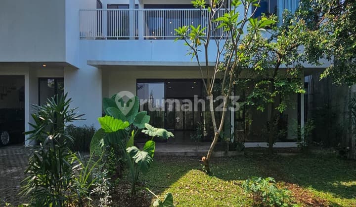 Rumah Industrial Modern Design 2 Lantai Di Komplek Bukit Cinere Indah