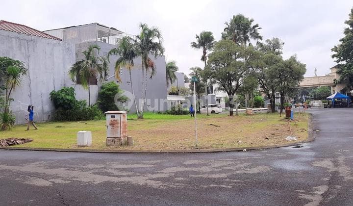 Kavling Dalam Komplek Perumahan Meruya Residence