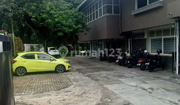 Rumah Cocok Untuk Usaha Atau Hunian Lokasi Sangat Strategis