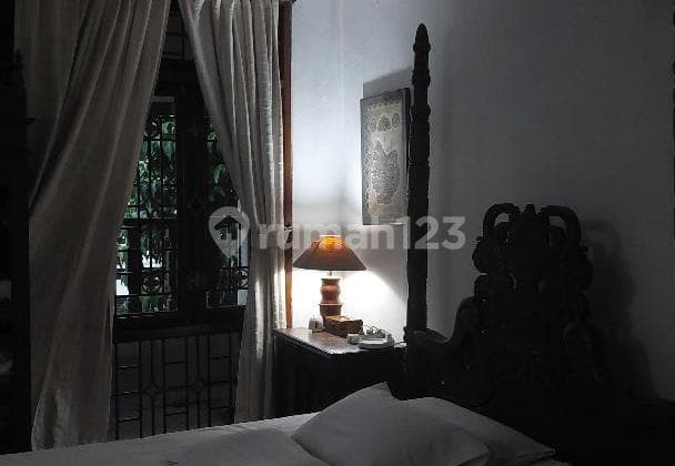 Raffles Hills Cibubur Rumah Cozy Hommy Dalam Cluster, Cibubur