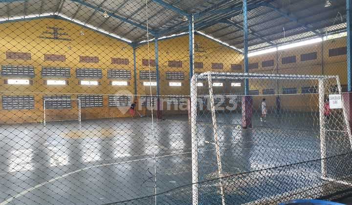 Gudang di jalan Borobudur